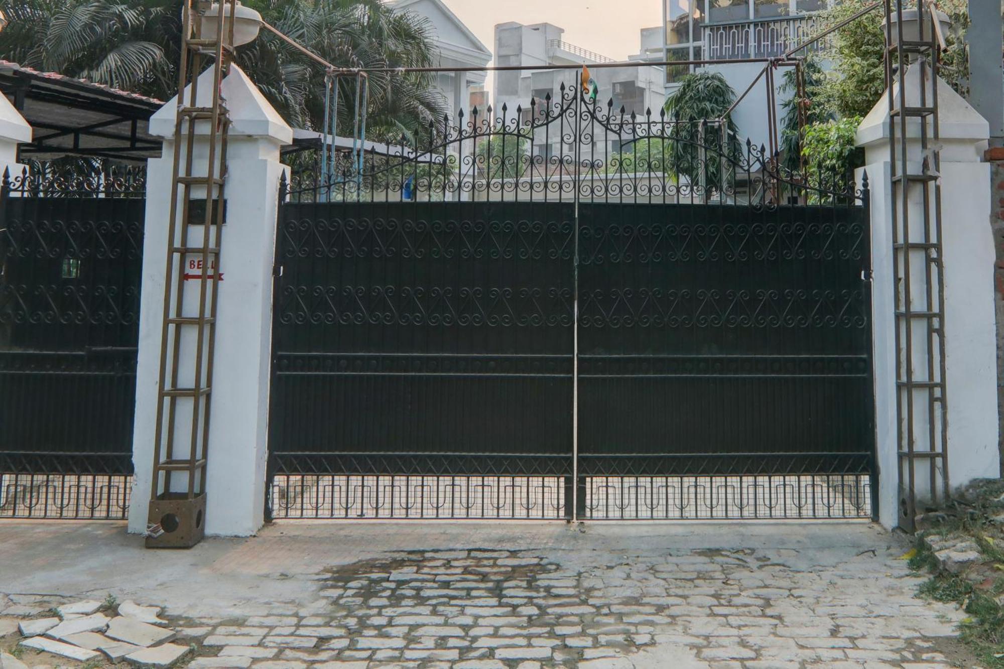 Hotel O Flagship Adbhut Moment Hotel Varanasi Exterior photo
